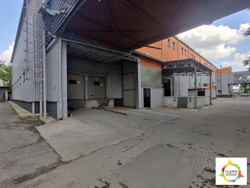 На охраняемой, огороженной территории предлагаем помещение под склад, - Фото 1