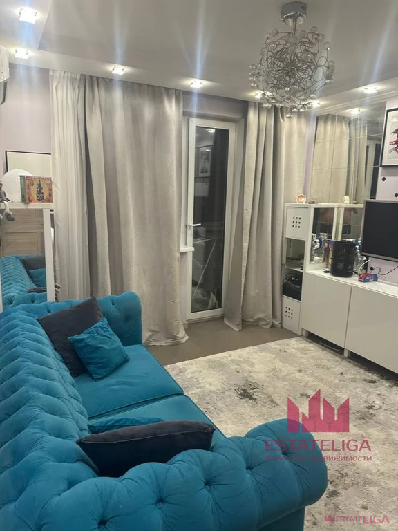 Продажа квартиры, Осенний б-р. - Фото 3