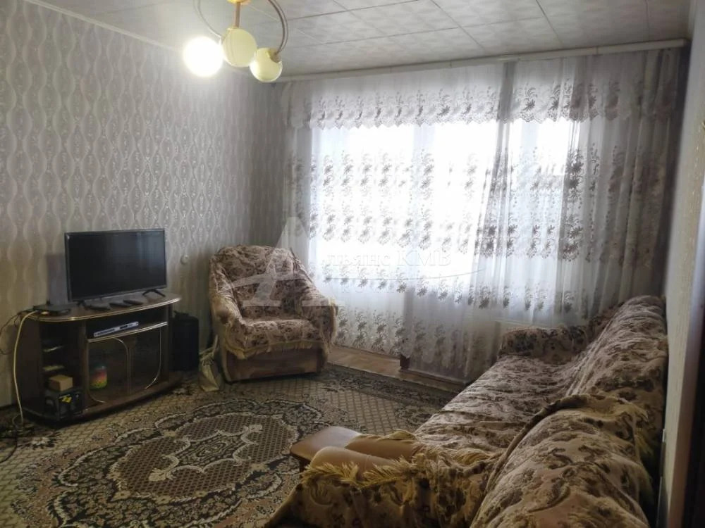 Продажа квартиры, Георгиевск, ул. Салогубова - Фото 1