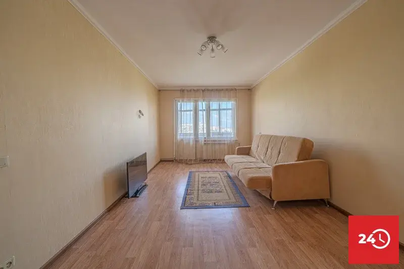 В продаже супервидовая однушка с ремонтом ул.Кижеватова 11 - Фото 0