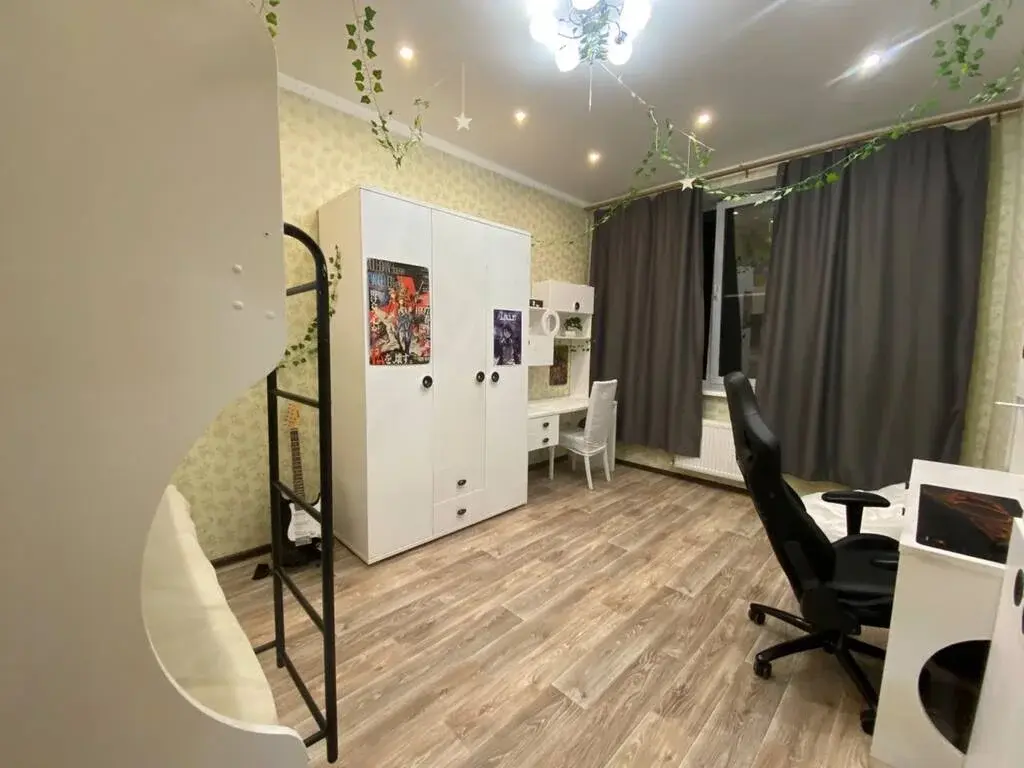 Продается 4-комнатная квартира с ремонтом,мебелью и кладовой в подарок - Фото 9