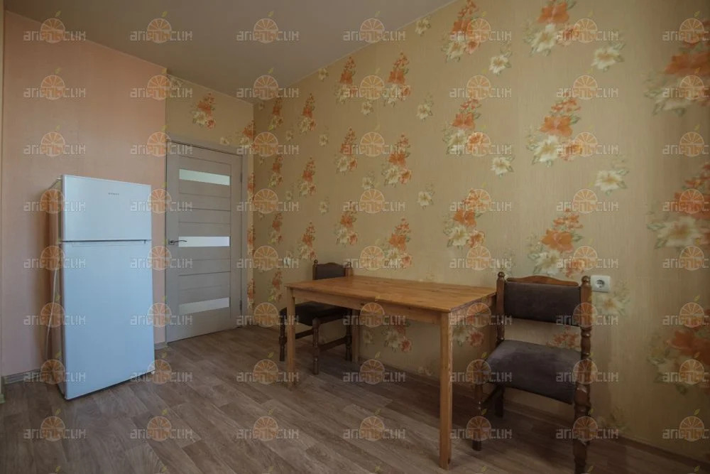 2-комн. квартира - Фото 11