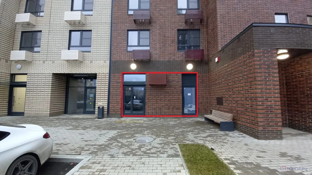 Продажа торгового помещения, ул. Годовикова - Фото 2