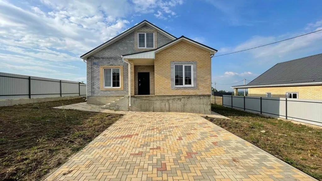 Продажа дома, Ильский, Северский район, улица Азовская - Фото 0