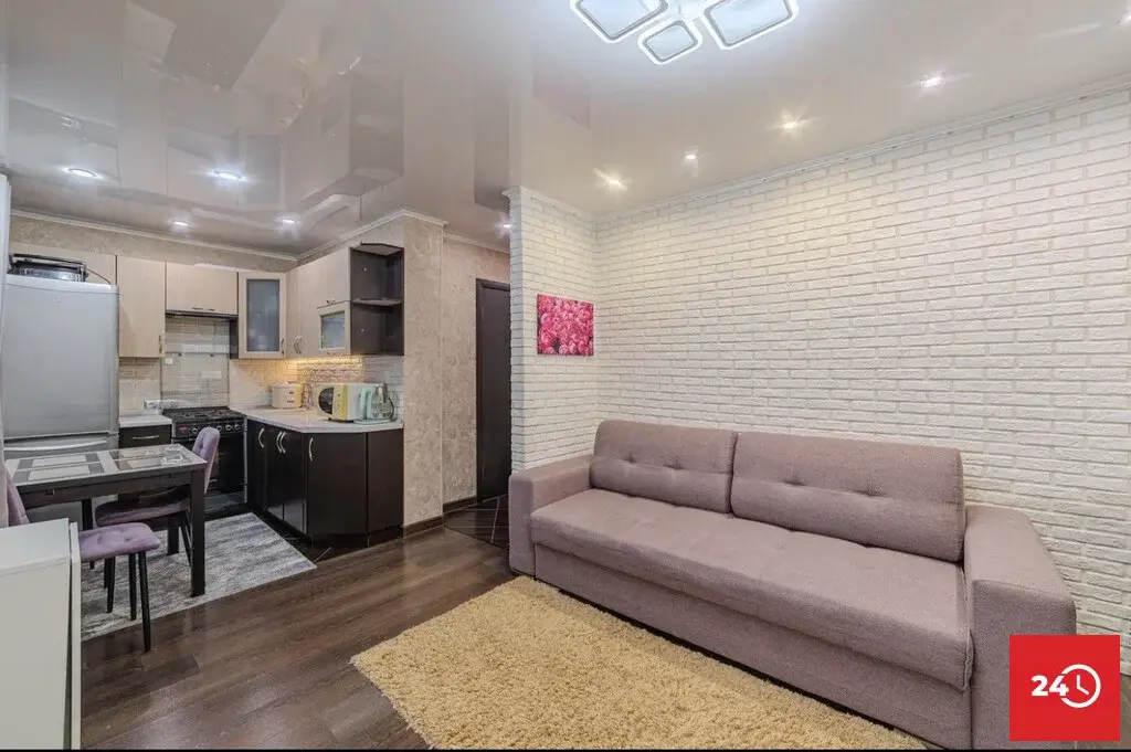 Уютная ЕвроДвухкомнатная квартира с хорошим ремонтом в Пензе - Фото 1