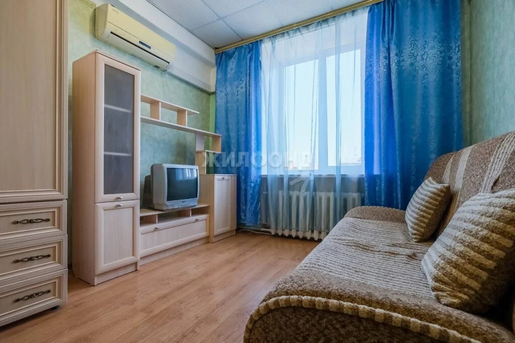 Продажа комнаты, Новосибирск, Станиславского пл. - Фото 1