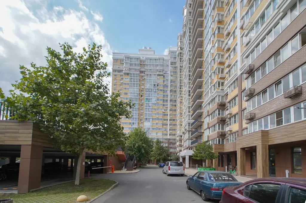 Краснодар, 3-ком квартира - Фото 1