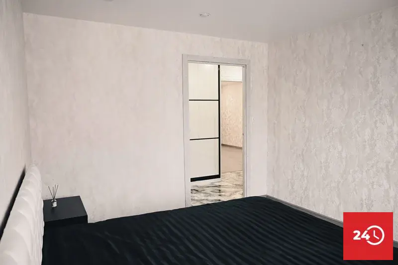 В продаже 2-комн. квартира г. Кузнецк ул. Радищева д.21 с новым ремонт - Фото 18