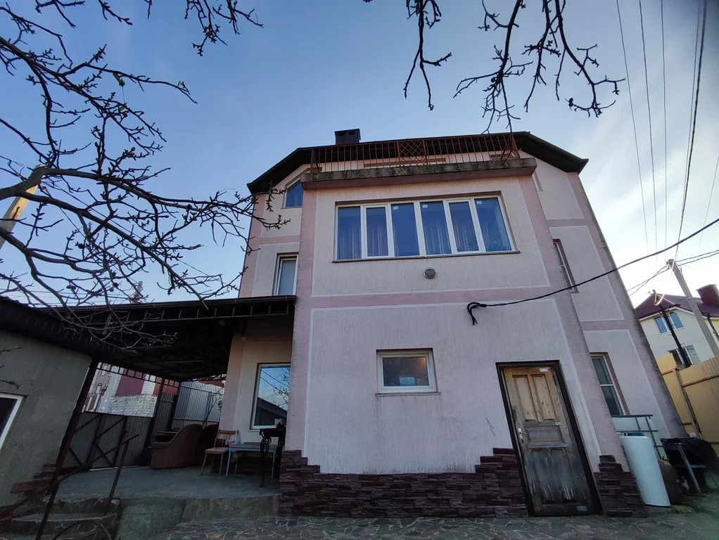 Купить дом в Новороссийске, продажа жилых домов недорого: частных, загородных