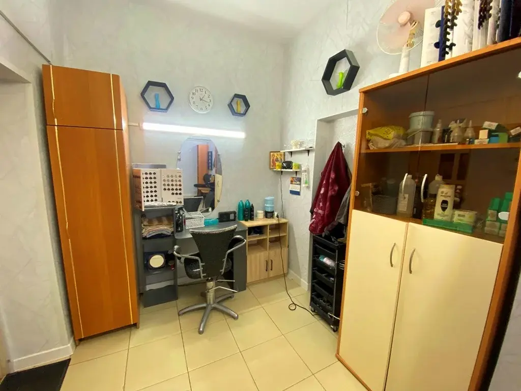 Помещение в 6м микр., дом 27 - Фото 9