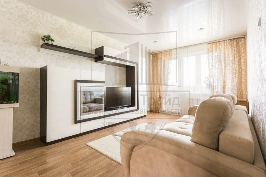 Продажа квартиры, Новосибирск, ул. Петухова - Фото 1