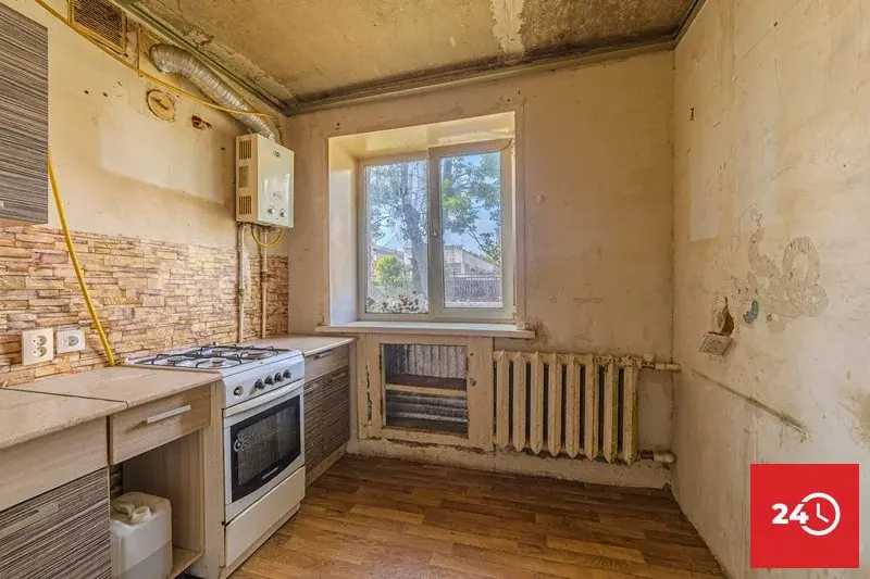 Продается 2 комнатная квартира по ул.Германа Титова, 24 Заводской р-н - Фото 4