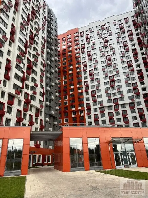 Продажа двухкомнатной квартиры 46.4м - Фото 2