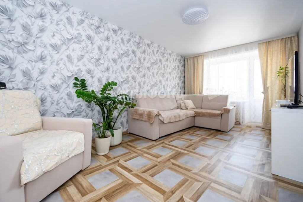 Продажа квартиры, Новосибирск, Солидарности - Фото 0
