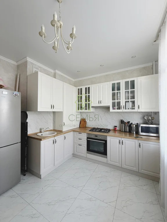 Продажа квартиры, Геленджик - Фото 1