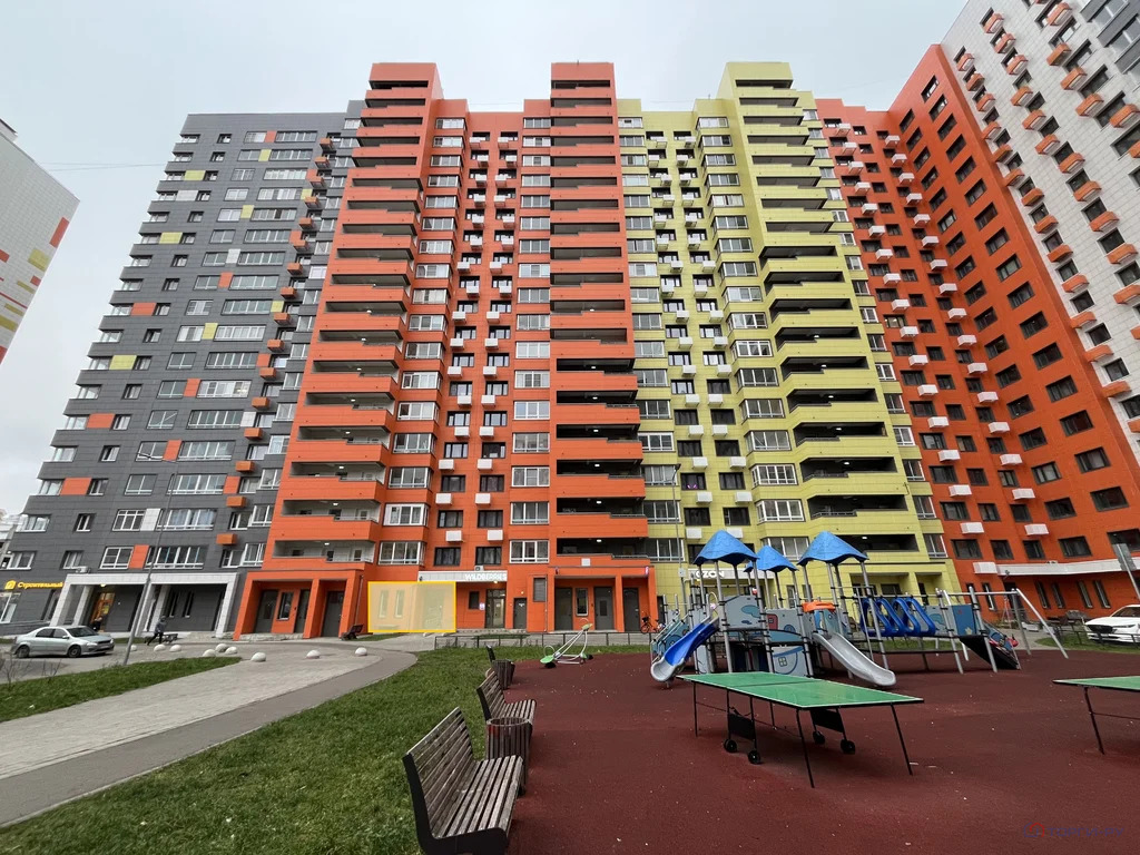 Продажа торгового помещения, 6-я Радиальная улица - Фото 3