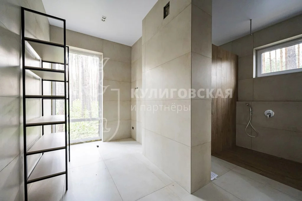 Современный коттедж в Заповеднике - Фото 16