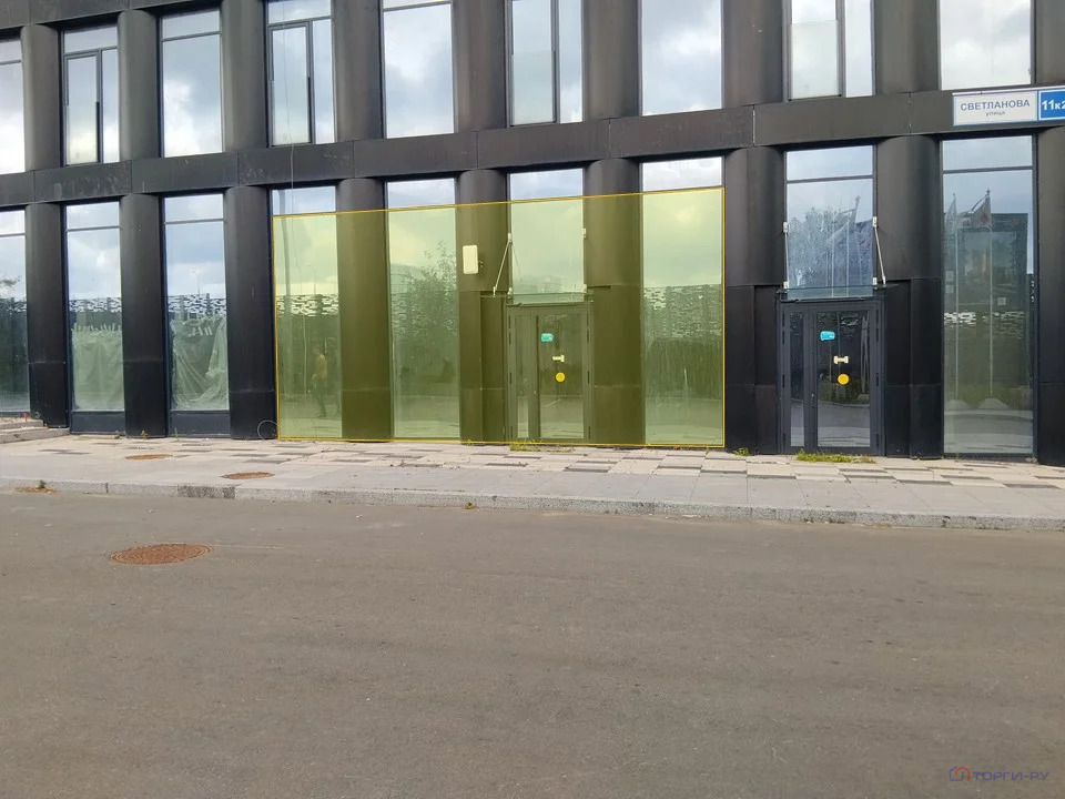 Продажа торгового помещения, улица Светланова - Фото 2