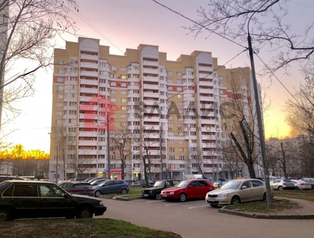 Ангарская улица, 54б. Екатеринбург ангарская 52/2. Ангарская 52 екатеринбург. Ангарская 52. Улица ангарская 52а екатеринбург.