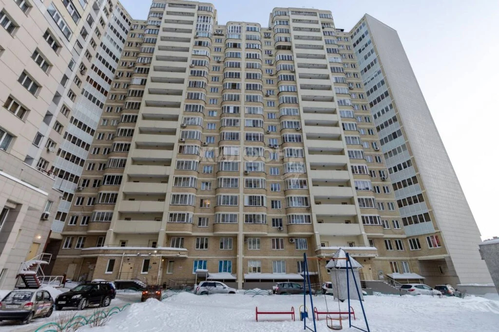 Продажа квартиры, Новосибирск, ул. Дуси Ковальчук - Фото 2