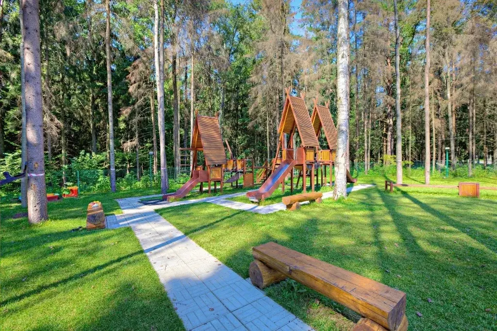 Продажа участка в элитном посёлке на Рублевке, Лесной простор, 20км. - Фото 14