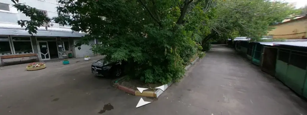Сдаётся гараж во дворе дома - Фото 1