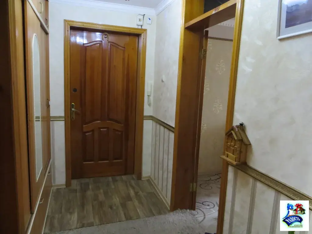 Продам трешку с ремотом и мебелью рядом с набережной. - Фото 3