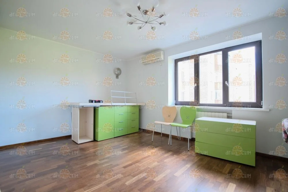 4-комн. квартира - Фото 11