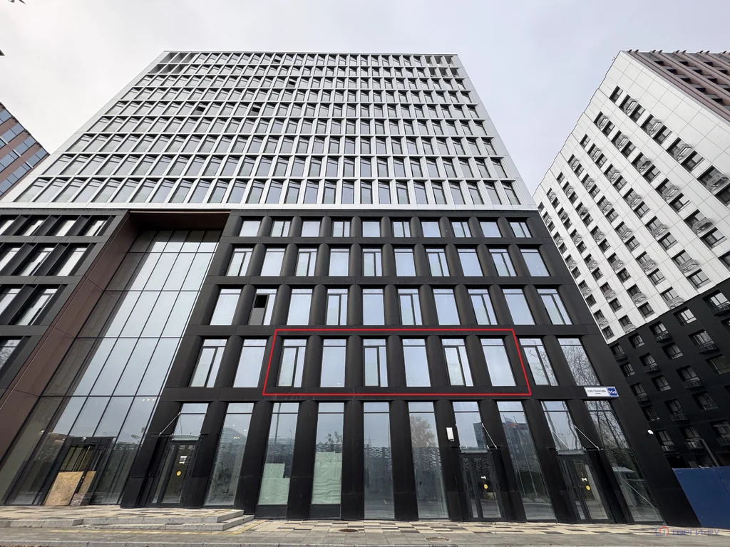 Продажа квартиры, улица Светланова - Фото 1