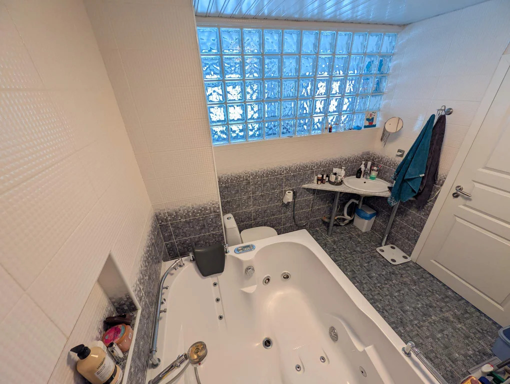 Продам 2-комн. квартиру 51 кв.м.  "под ключ" с видом на набережную - Фото 12