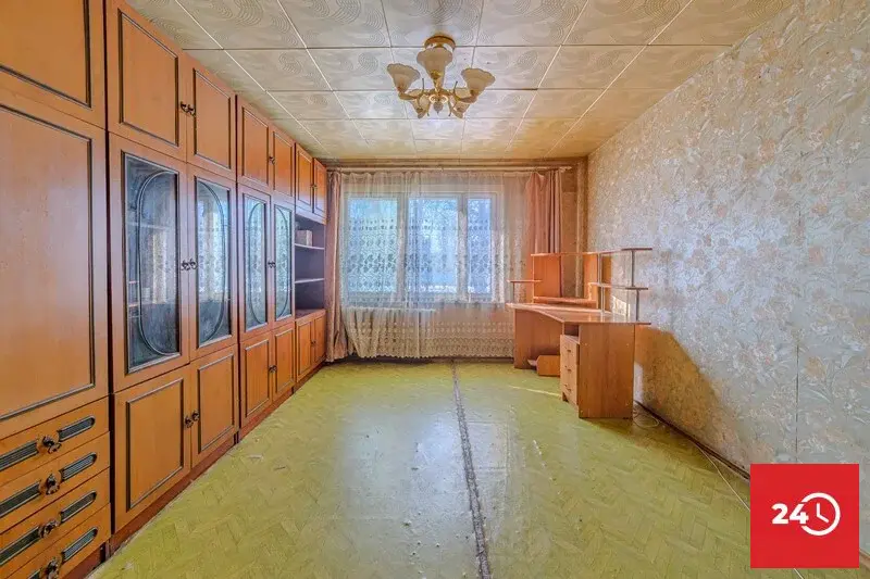 Продаётся просторная 3 комнатная квартира Пр. Победы 105 - Фото 1