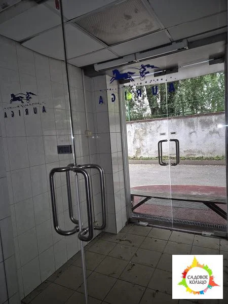 Сдается отдельно стоящее здание на огороженной территории с парковкой - Фото 4