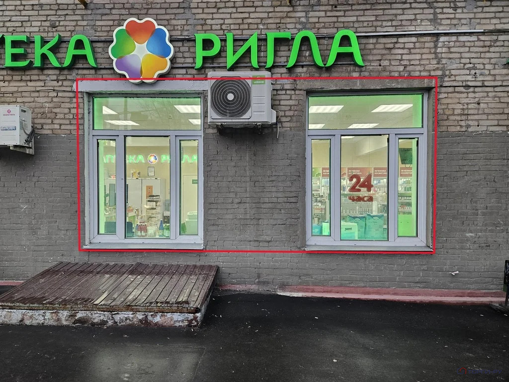 Продажа торгового помещения, ул. Бажова - Фото 4