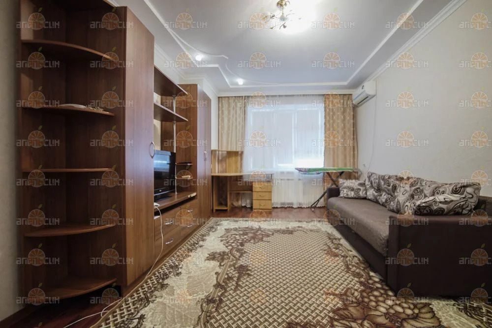 1-комн. квартира - Фото 1