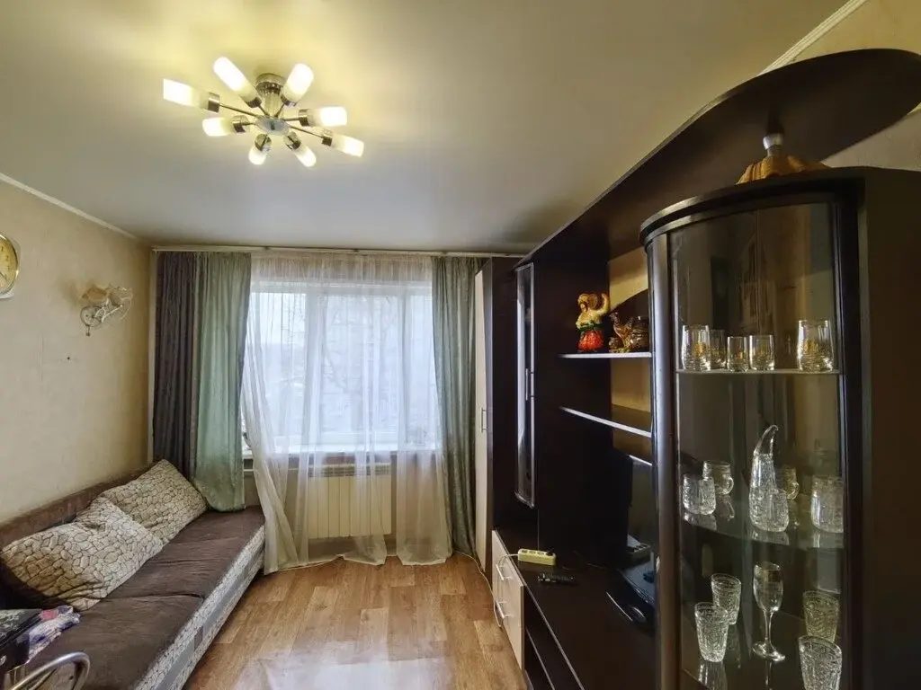 аренда:1 комн(КГТ) г.Кемерово,пр.Ленина,53,15тыс./мес. - Фото 1