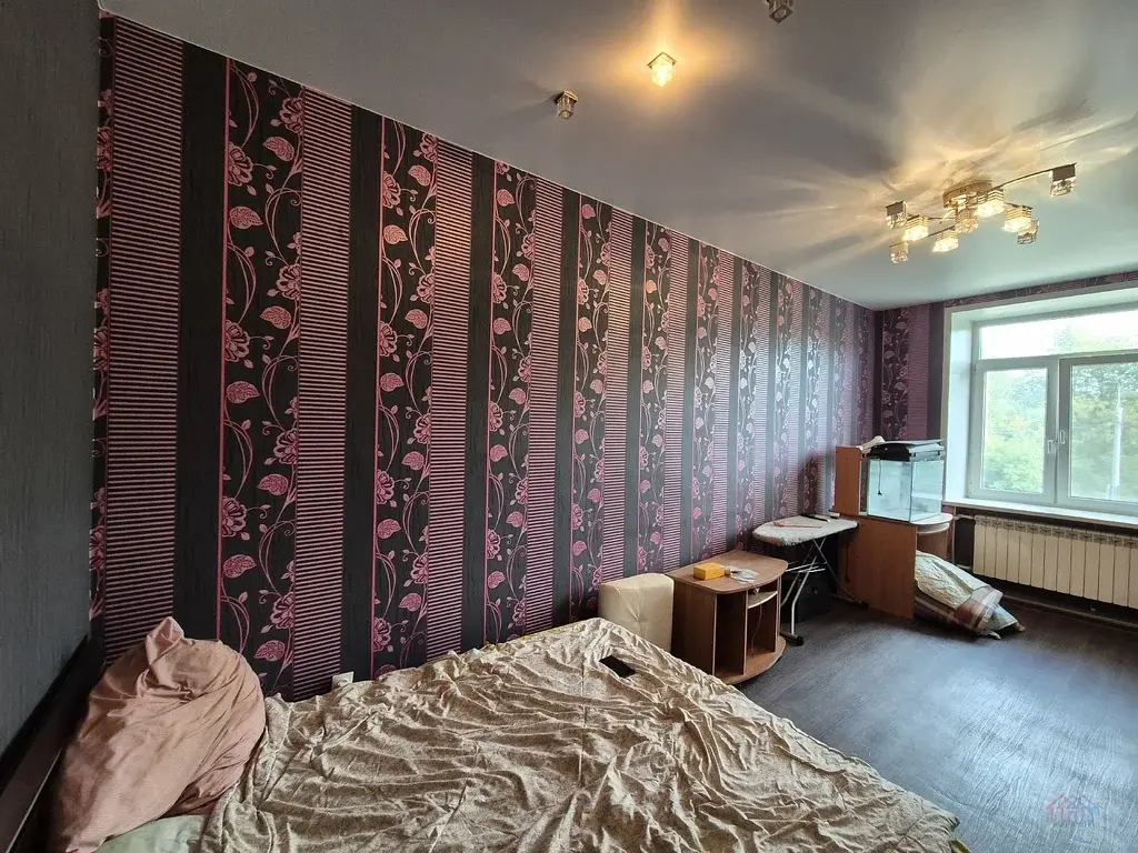 Комната 37 м2 в 4-к., 2/4 эт. - Фото 9