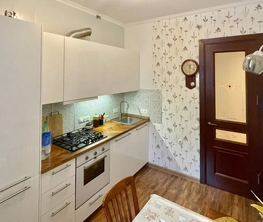 Продажа квартиры, Фрунзенская наб. - Фото 1
