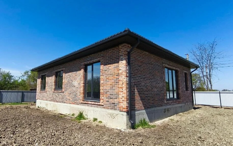 Продажа дома, Львовское, Северский район, ул. Октябрьская - Фото 0
