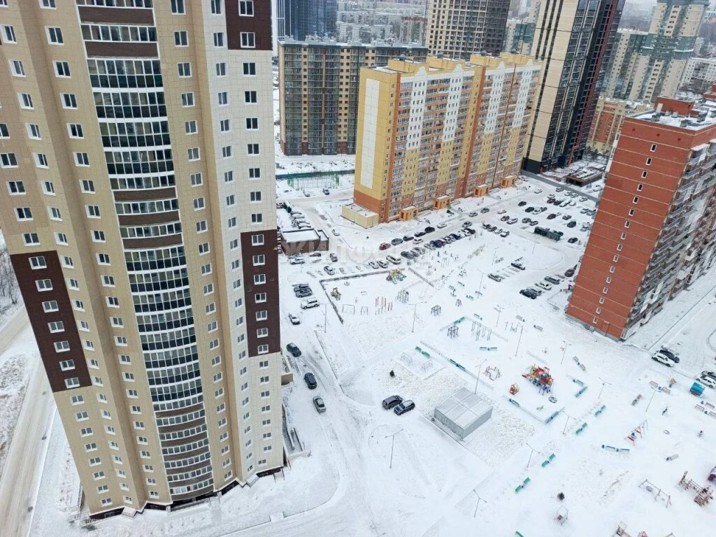 Продажа квартиры, Новосибирск, микрорайон Закаменский - Фото 1