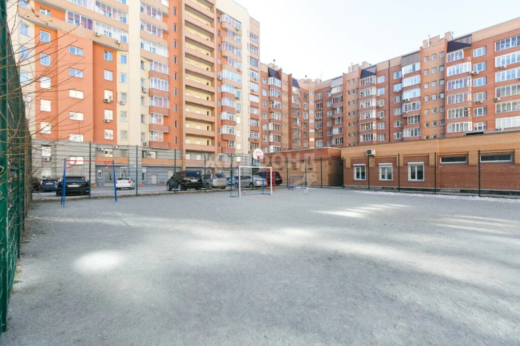 Продажа квартиры, Новосибирск, Кирова пл. - Фото 1