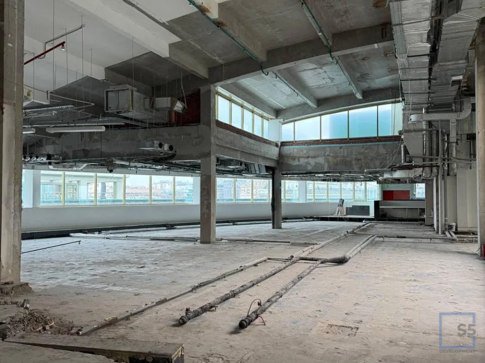 Аренда торгового помещения, ул. Романов пер - Фото 0