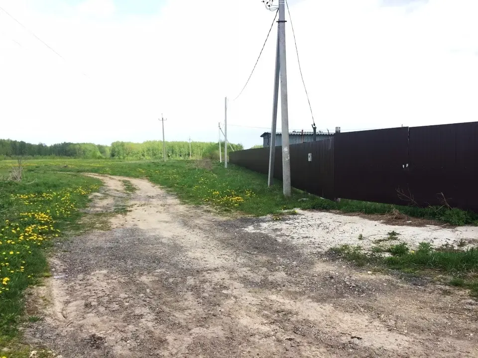 "Участок 15 ЛПХ в д. Селищево. - Фото 0