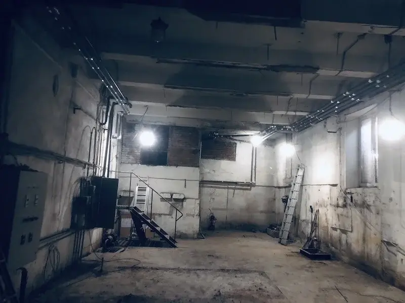 м.Зорге ,10 м.п. улица Зорге, 27.Сдается скдад 100 кв.м-1/5 отдел вход - Фото 7