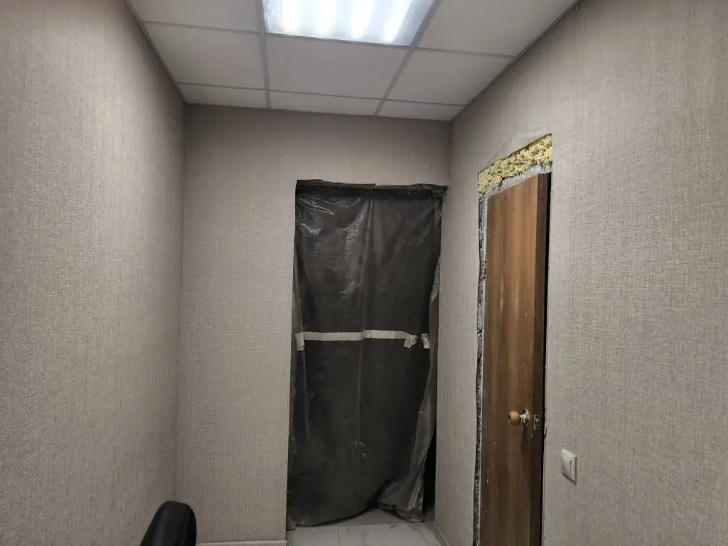 Нежилое помещение 129,8 м2 с отдельным входом в жилом доме - Фото 7