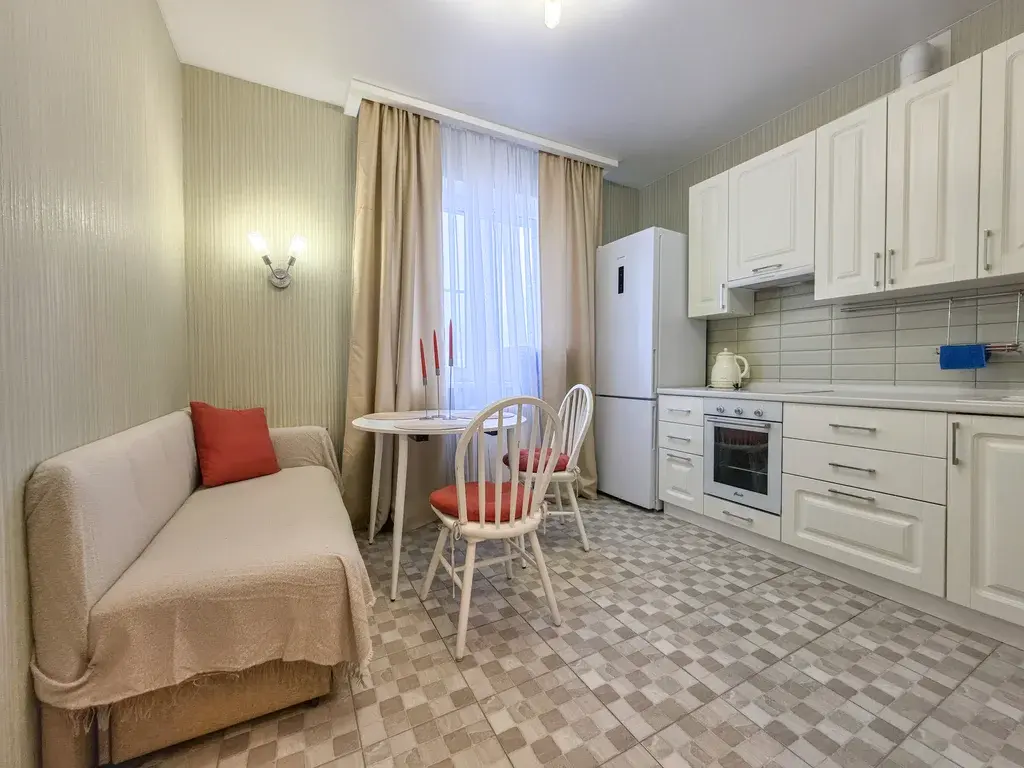 2к.кв. улица Кутузова, дом 23 - Фото 1