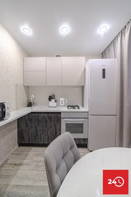 В продаже однокомнатная квартира с отличным ремонтом Терновского 251 - Фото 0