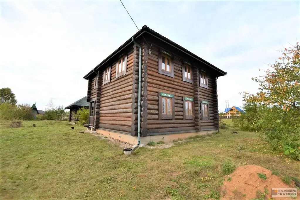 Добротный дом в русском стиле для кругл.проживания в д.Солодово - Фото 1