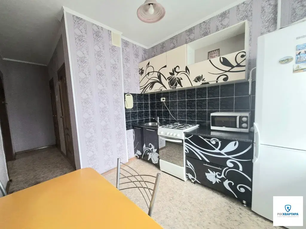 Продажа двухкомнатной квартиры в Липецке - Фото 3