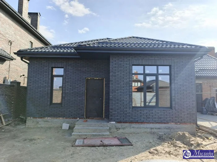 Продажа дома, Батайск, ул. Ленинградская - Фото 1