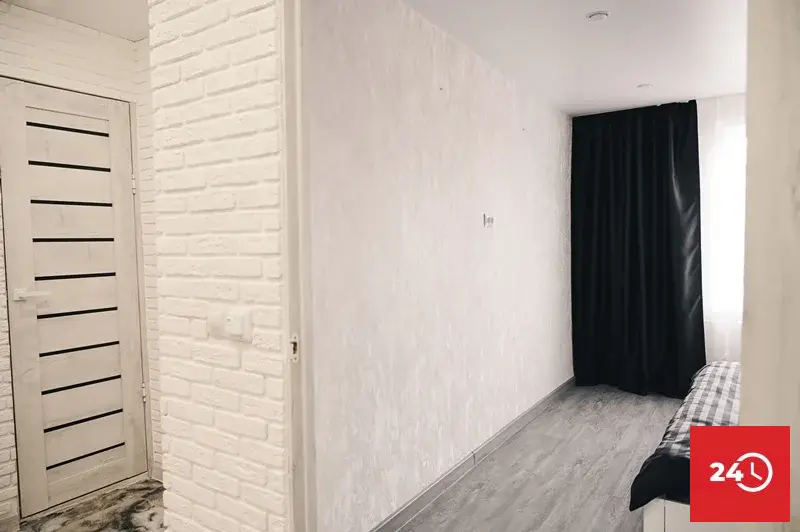 В продаже 2-комн. квартира г. Кузнецк ул. Радищева д.21 с новым ремонт - Фото 17